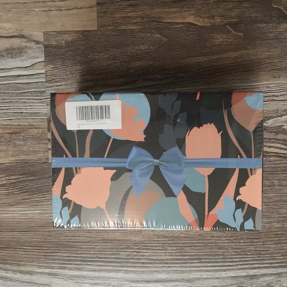 Aromatherapy 12 Scented Soy Candles NIB